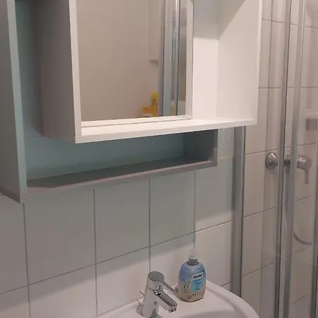 Ferienglück - 100 M Zum - Garten&privatterrasse - Hund Willkommen Ferienhaus Karlshagen