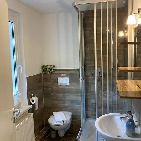 Ferienglück - 100 M Zum - Garten&privatterrasse - Hund Willkommen Ferienhaus *